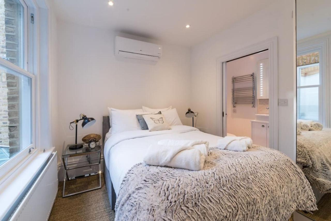 Luxury 2 Bed Apartment With Sw Facing Terrace London Exterior photo