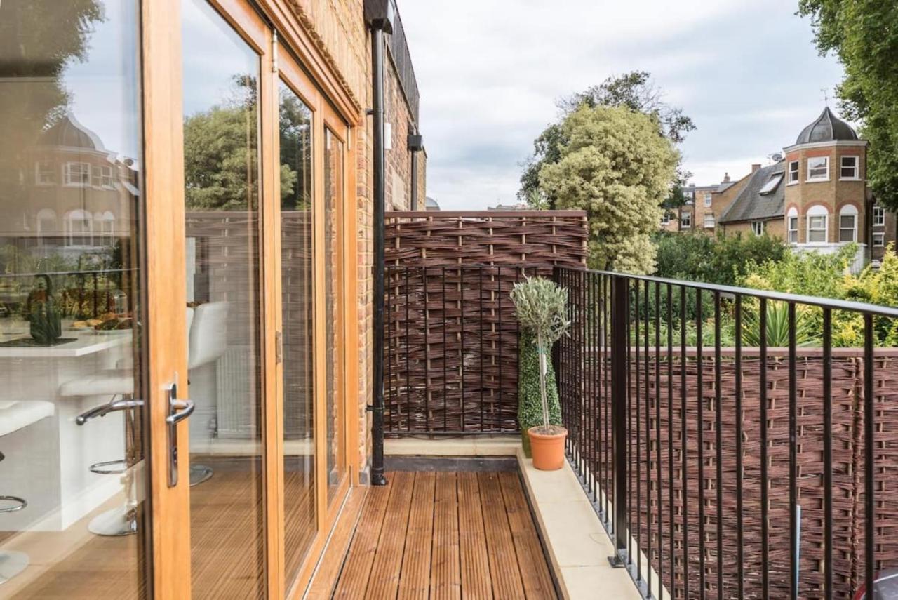 Luxury 2 Bed Apartment With Sw Facing Terrace London Exterior photo